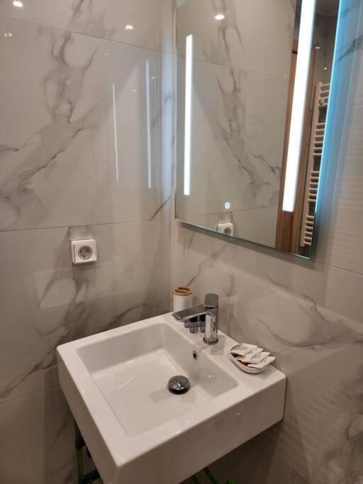 Lux House Attiki Vipgreece Apartment Athens Exterior photo